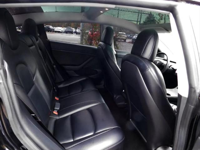 2021 Tesla Model 3 Standard Range Plus Rear-Wheel Drive