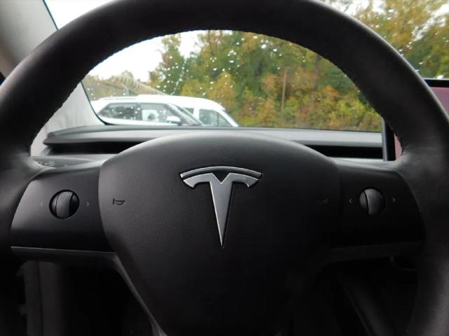2021 Tesla Model 3 Standard Range Plus Rear-Wheel Drive