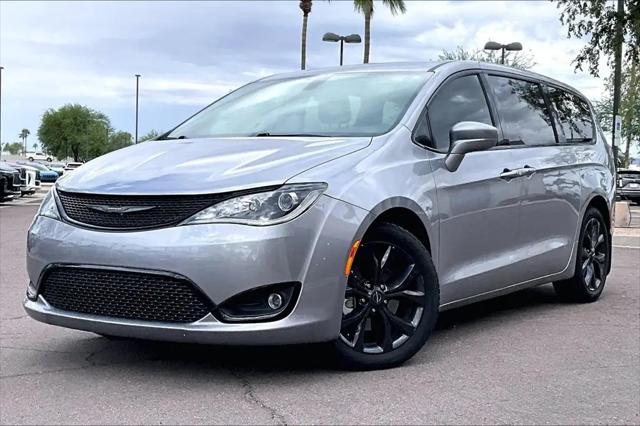 2020 Chrysler Pacifica Touring for sale in Mesa, AZ