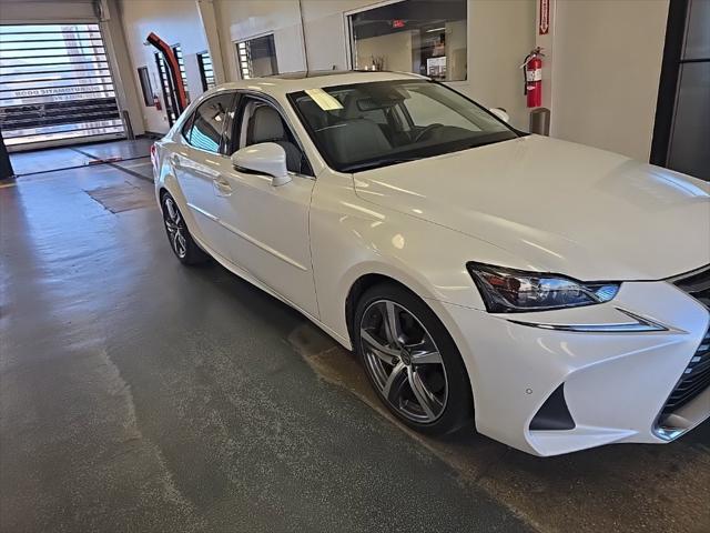 2019 Lexus IS 300 300 for sale in Groveport, OH