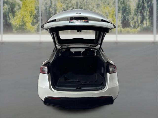 2021 Tesla Model 3 Standard Range Plus Rear-Wheel Drive