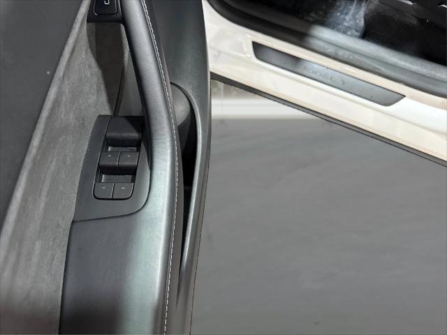 2021 Tesla Model 3 Standard Range Plus Rear-Wheel Drive