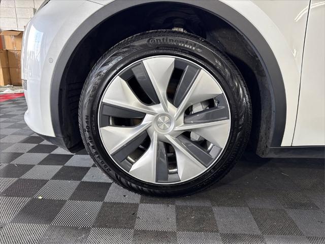 2021 Tesla Model 3 Standard Range Plus Rear-Wheel Drive