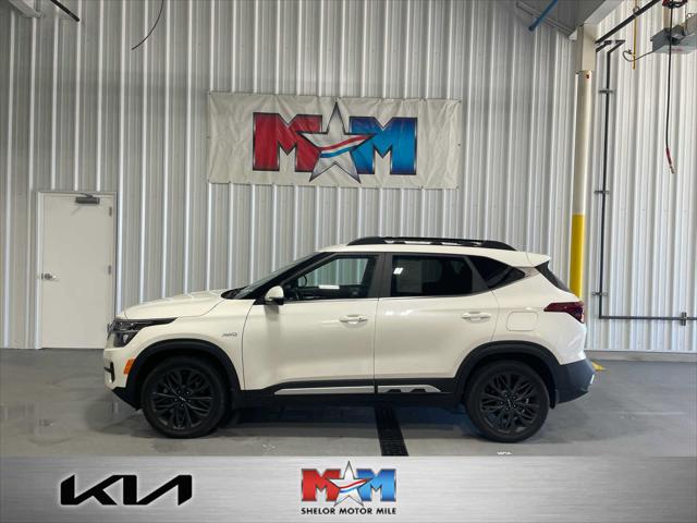 2023 Kia Seltos Nightfall Edition 2023 Kia Seltos Nightfall Edition
