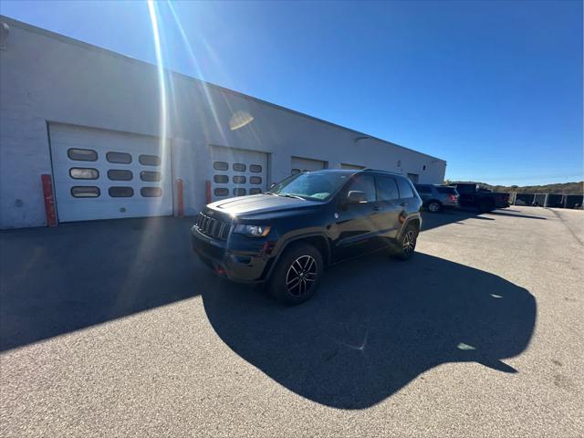 2017 Jeep Grand Cherokee Trailhawk 4x4 2017 Jeep Grand Cherokee Trailhawk 4x4