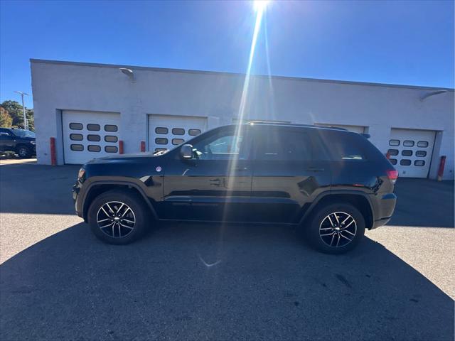 2017 Jeep Grand Cherokee Trailhawk 4x4 2017 Jeep Grand Cherokee Trailhawk 4x4