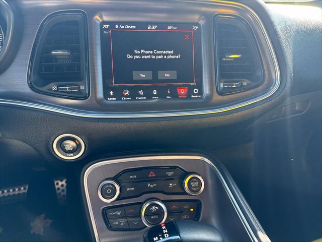 2018 Dodge Challenger SXT Plus
