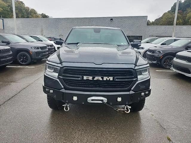 2019 RAM 1500 Laramie Crew Cab 4x4 57 Box 2019 RAM 1500 Laramie Crew Cab 4x4 57 Box
