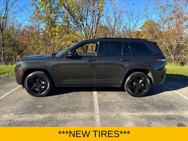 2024 Jeep Grand Cherokee Limited 4x4 2024 Jeep Grand Cherokee Limited 4x4