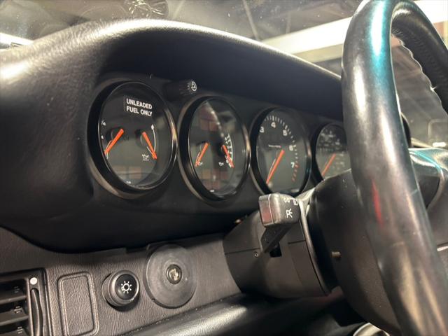 1995 Porsche 911 Carrera 4