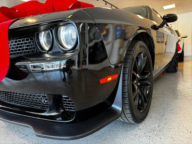 2016 Dodge Challenger SXT
