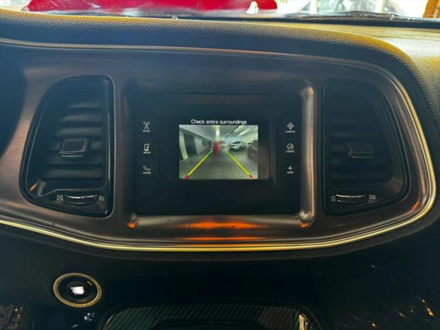 2016 Dodge Challenger SXT