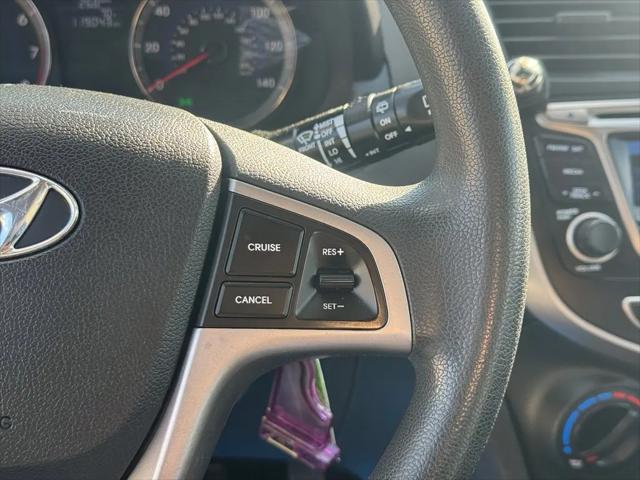 2016 Hyundai Accent SE