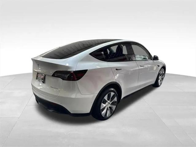 2021 Tesla Model 3 Standard Range Plus Rear-Wheel Drive