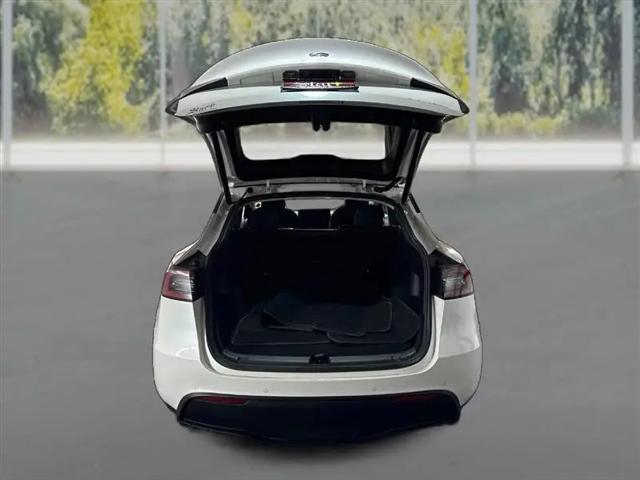 2021 Tesla Model 3 Standard Range Plus Rear-Wheel Drive