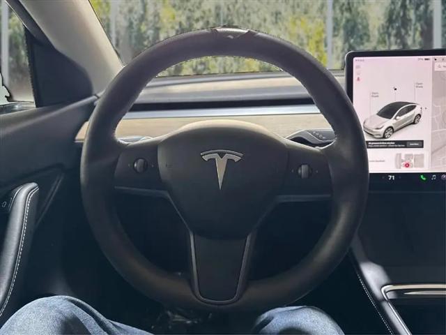 2021 Tesla Model 3 Standard Range Plus Rear-Wheel Drive