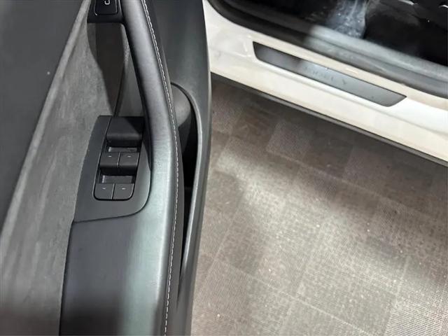 2021 Tesla Model 3 Standard Range Plus Rear-Wheel Drive