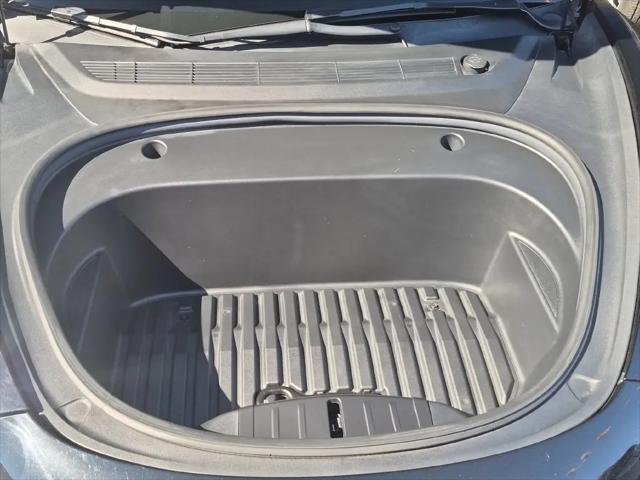 2022 Tesla Model 3 Long Range Dual Motor All-Wheel Drive