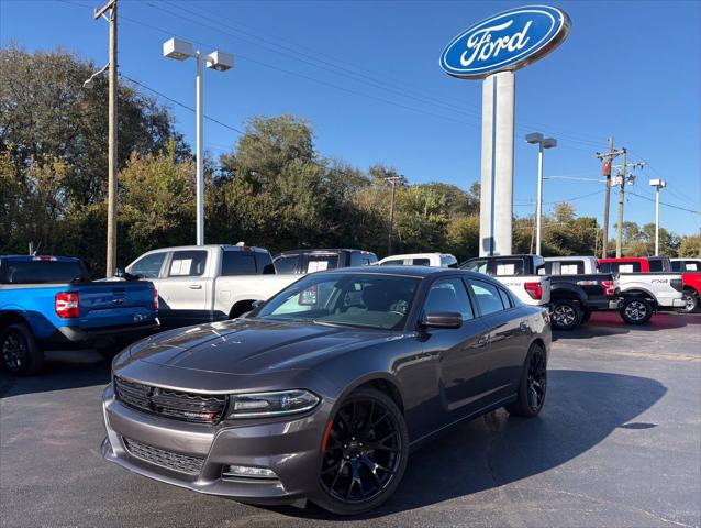 2017 Dodge Charger SXT RWD for sale near Middletown, OH