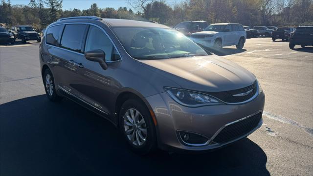 2018 Chrysler Pacifica Touring L 2018 Chrysler Pacifica Touring L