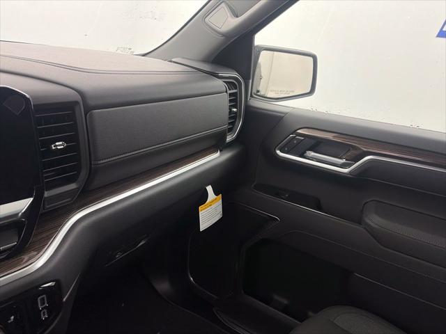 New 2026 Chevrolet Silverado 1500 4WD Crew Cab Short Bed RST For Sale in Cortland, NY