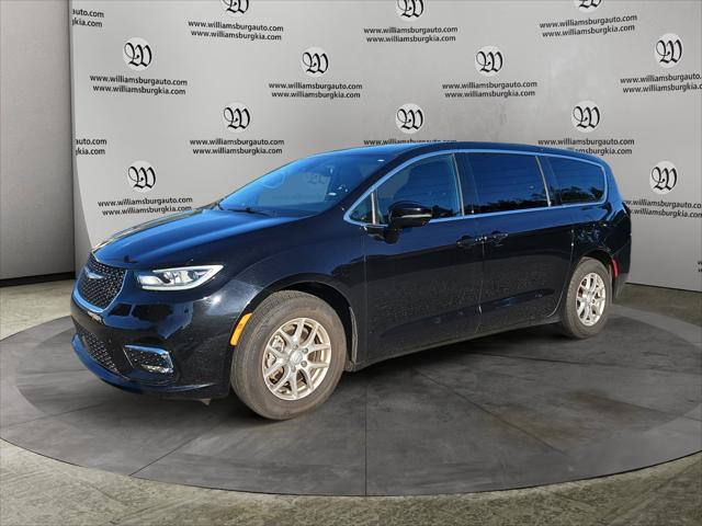 2025 Chrysler Pacifica Select 2025 Chrysler Pacifica Select