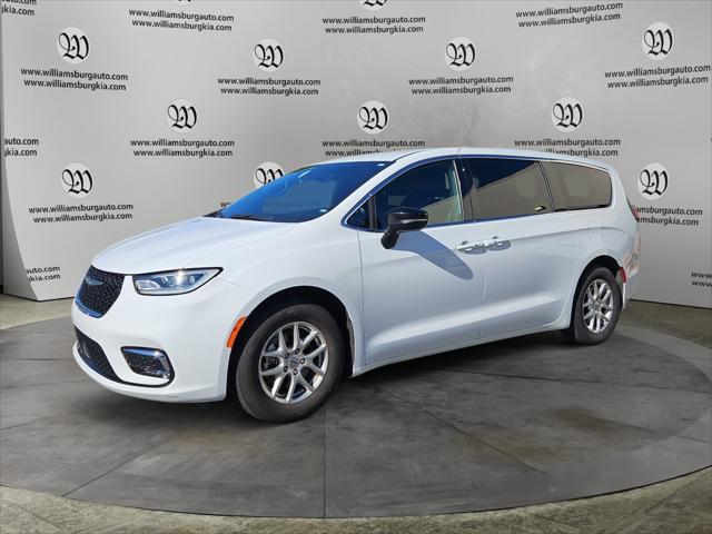 2025 Chrysler Pacifica Select 2025 Chrysler Pacifica Select