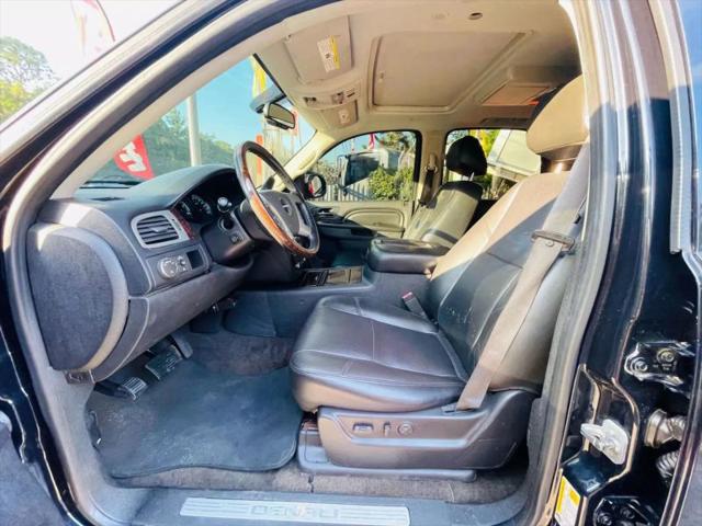 2012 GMC Yukon Denali