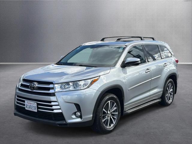 2017 Toyota Highlander XLE for sale in Glendale, CA