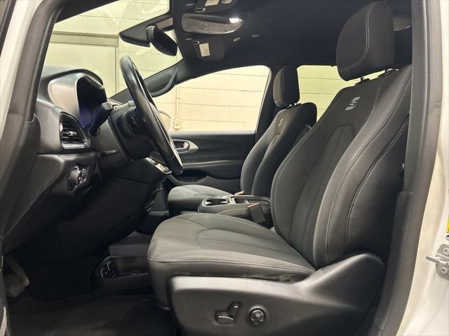2019 Chrysler Pacifica Touring Plus
