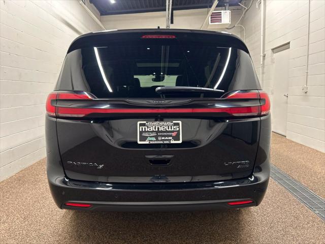 2025 Chrysler Pacifica Limited AWD