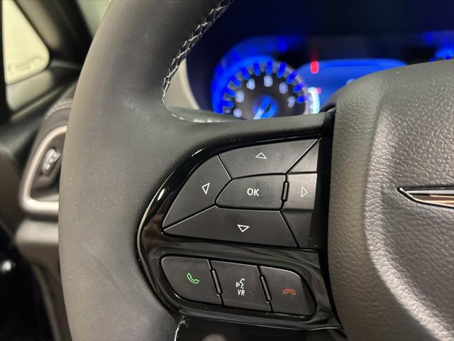 2025 Chrysler Pacifica Limited AWD