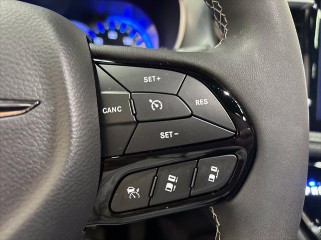 2025 Chrysler Pacifica Limited AWD