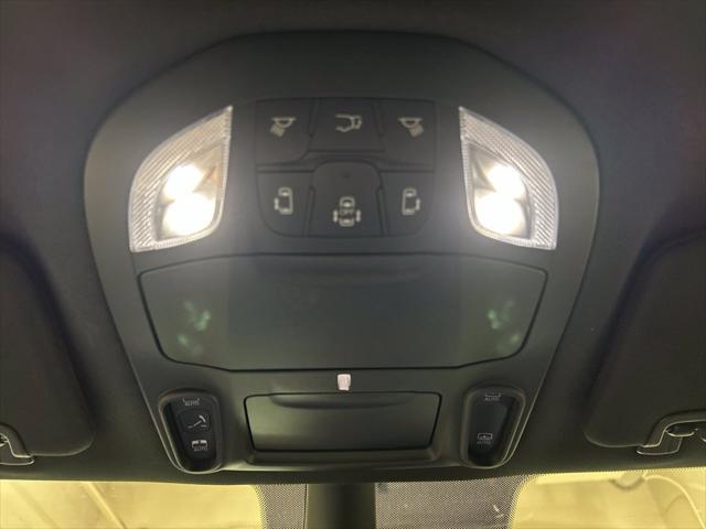 2025 Chrysler Pacifica Limited AWD