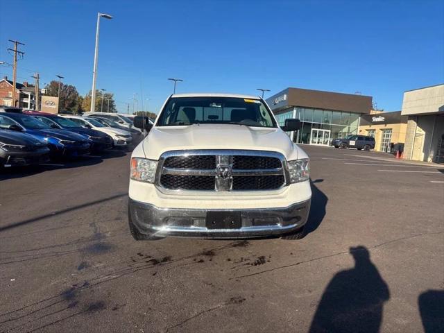 2018 RAM 1500 SLT 2018 RAM 1500 SLT