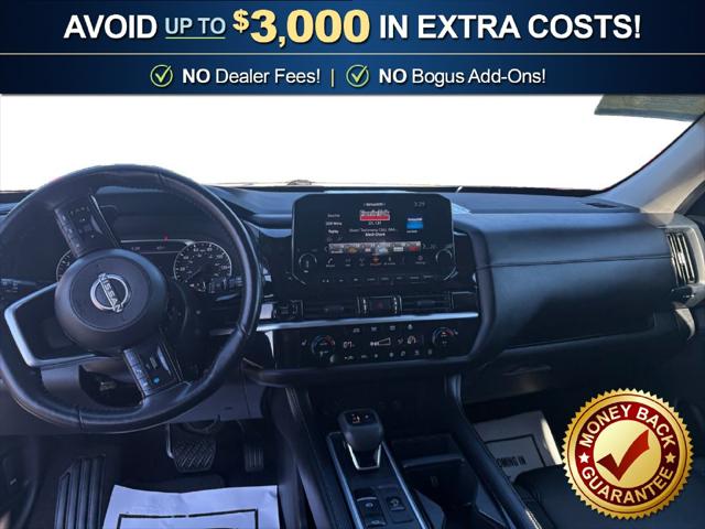 Used 2025 Nissan Pathfinder SL 4WD For Sale in Muscle Shoals, AL
