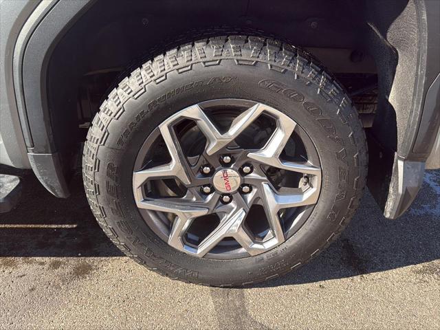 Used 2025 GMC Sierra 1500 Crew Cab  Short Bed  SLE  4WD For Sale in Jackson, MI