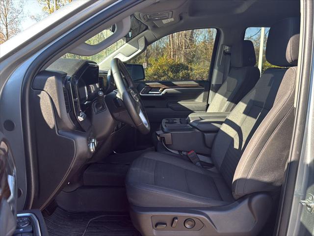 Used 2025 GMC Sierra 1500 Crew Cab  Short Bed  SLE  4WD For Sale in Jackson, MI
