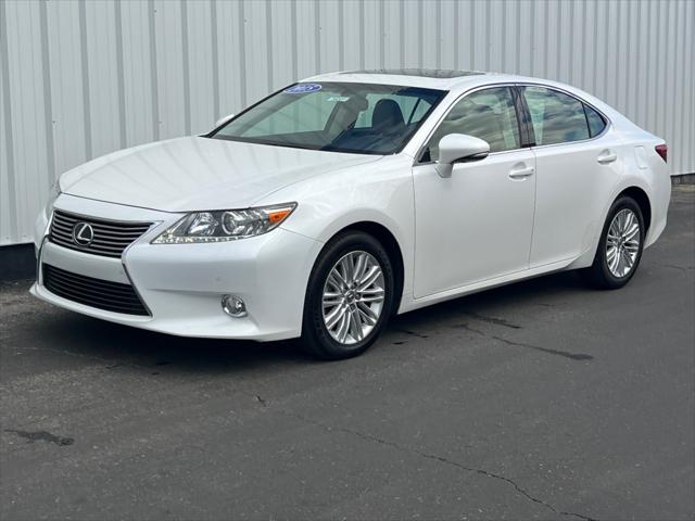2015 Lexus ES