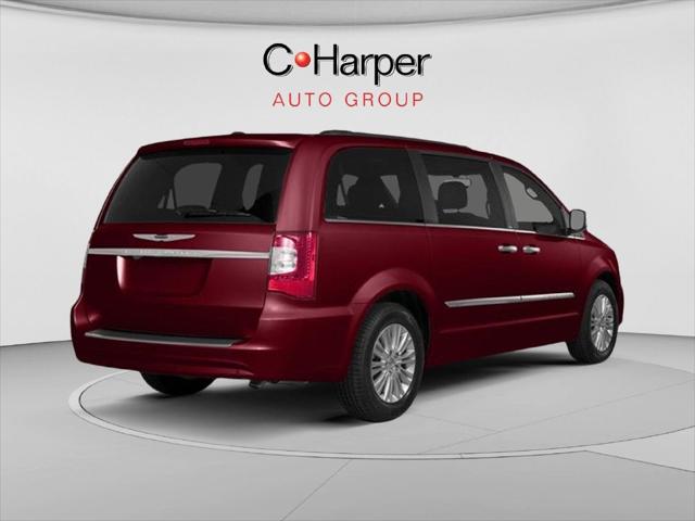 2014 Chrysler Town and Country Touring