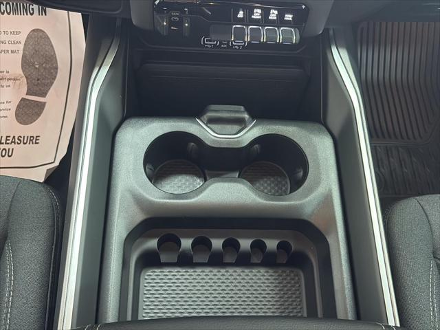 New 2026 RAM 1500 Big Horn Crew Cab 4x4 57" Box For Sale in Wilmington, OH