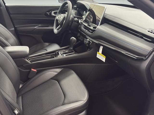 New 2026 Jeep Compass Latitude Altitude For Sale in Wilmington, OH