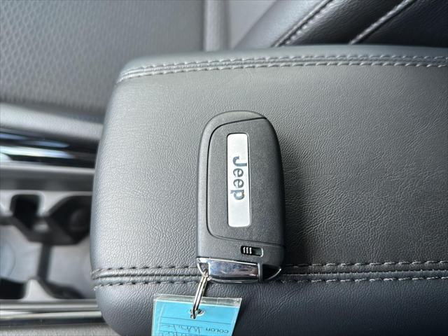New 2026 Jeep Compass Latitude Altitude For Sale in Wilmington, OH