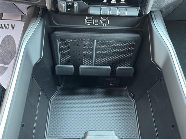 New 2026 RAM 1500 Big Horn Crew Cab 4x4 64" Box For Sale in Wilmington, OH