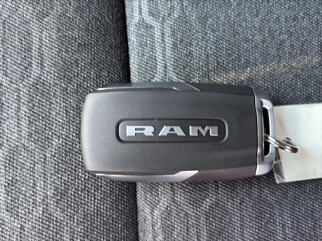 New 2026 RAM 1500 Big Horn Crew Cab 4x4 64" Box For Sale in Wilmington, OH