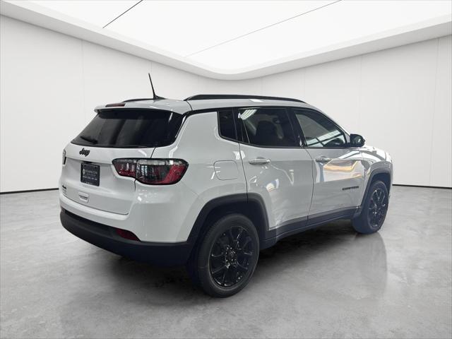 New 2026 Jeep Compass Latitude Altitude For Sale in Wilmington, OH