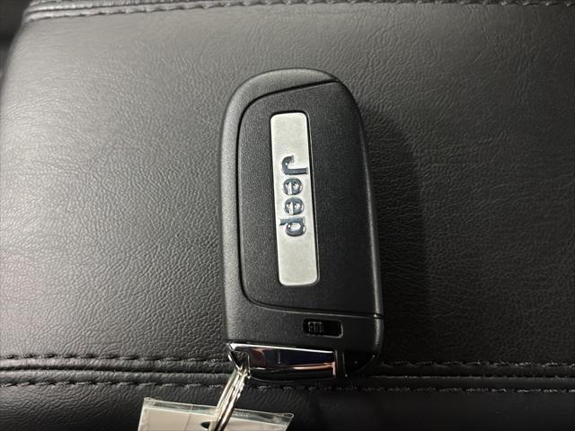 New 2026 Jeep Compass Latitude Altitude For Sale in Wilmington, OH