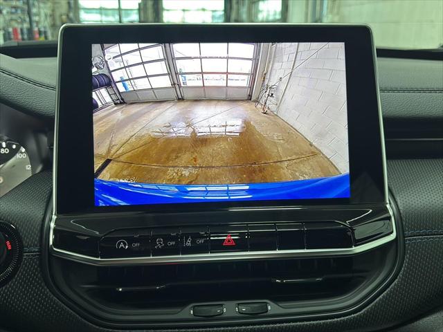 New 2026 Jeep Compass Latitude Altitude For Sale in Wilmington, OH