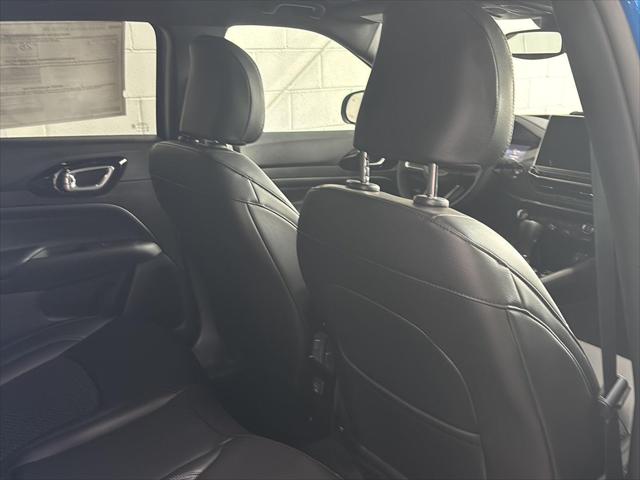 New 2026 Jeep Compass Latitude Altitude For Sale in Wilmington, OH