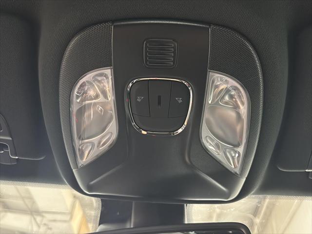New 2026 Jeep Compass Latitude Altitude For Sale in Wilmington, OH